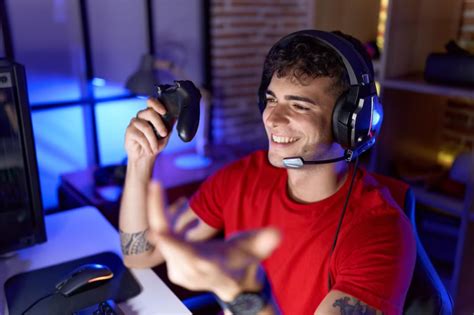 best app for voice chat while gaming|chat while playing games.